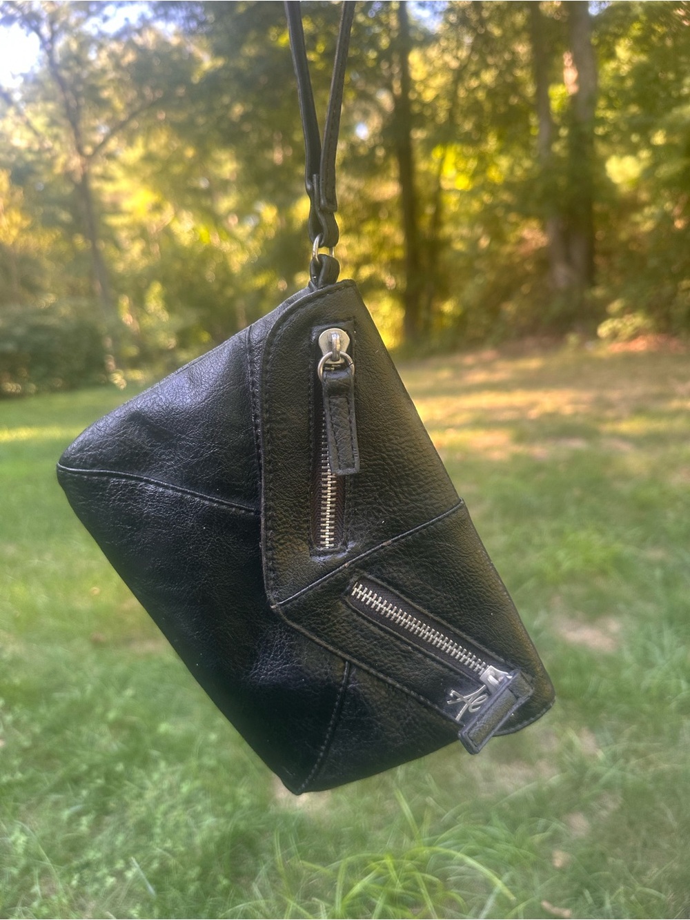 Vintage Y2K Aeropostale Aero Black Faux Leather Envelope Wristlet Clutch Bag